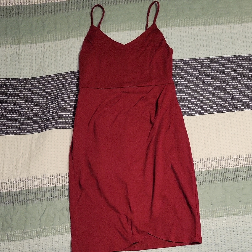 Elegant Deep Red Spaghetti Strap Dress